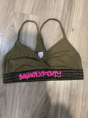 Savage X Fenty  Sports Bra Activewear Green size L